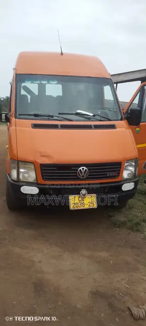 Volkswagen LT 2004 Orange