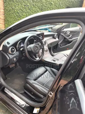 Mercedes-Benz C300 Luxury 4matic Sedan AWD (2.0L 4cyl 7A) 2017 Black