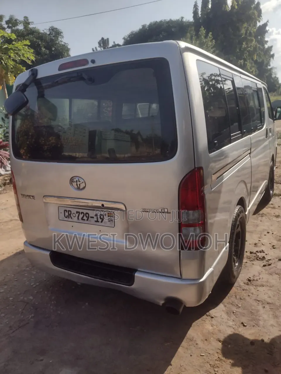 Toyota HiAce 2005 Silver