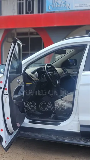 Hyundai Santa Fe 2015 White