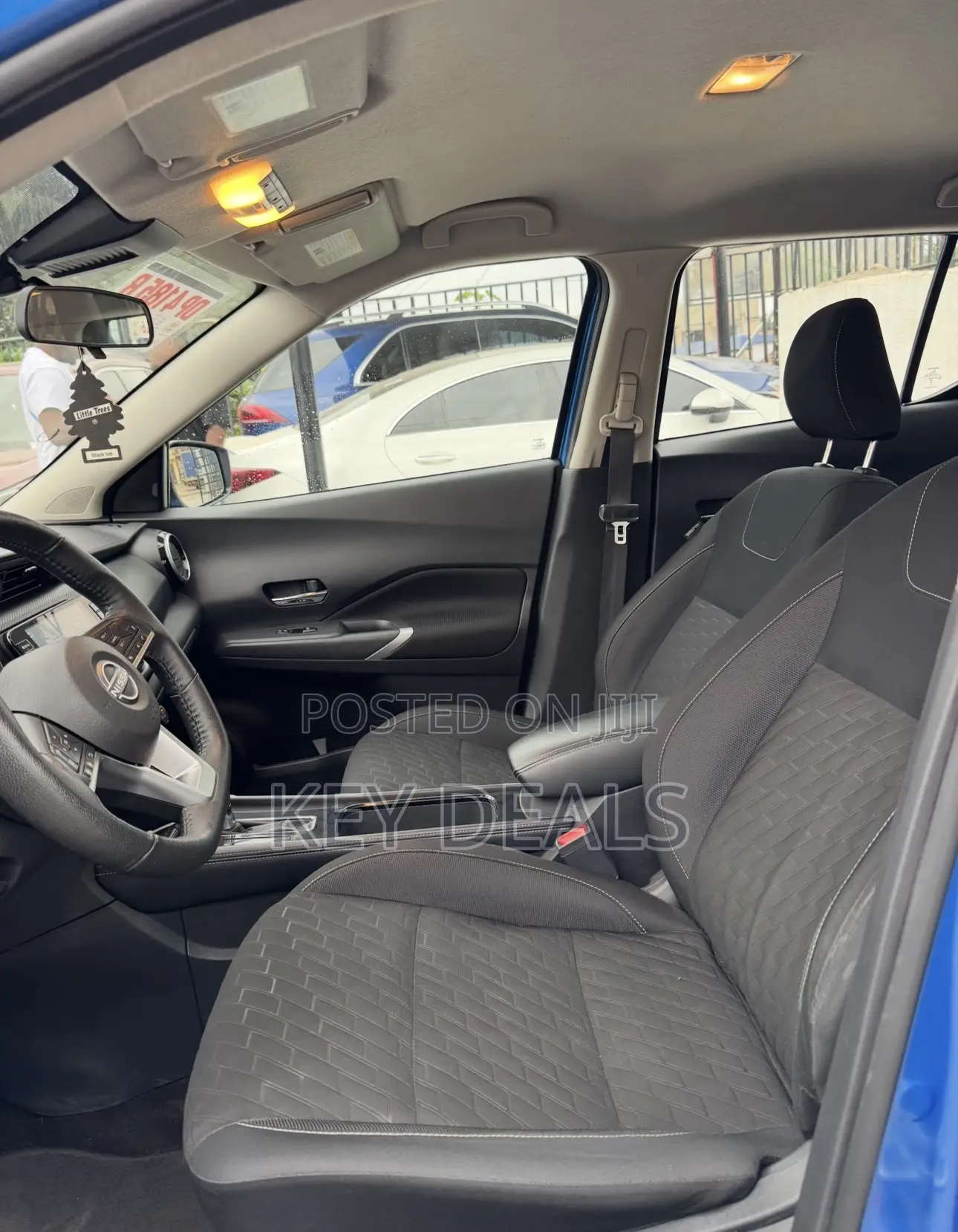 Nissan Kicks SV 2023 Blue