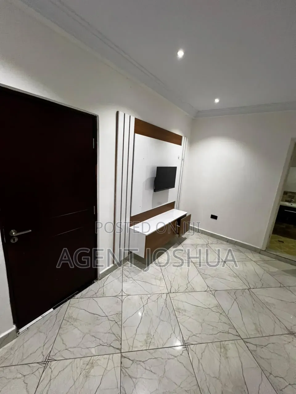 Furnished 5bdrm House in Marivielle Homes, Spintex for rent