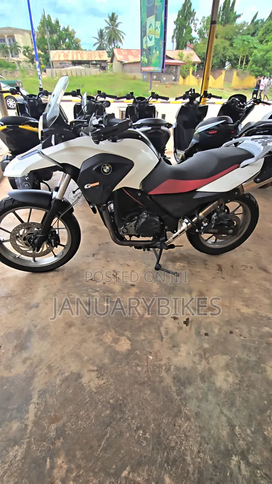 BMW F 650 GS Dakar 2018 White