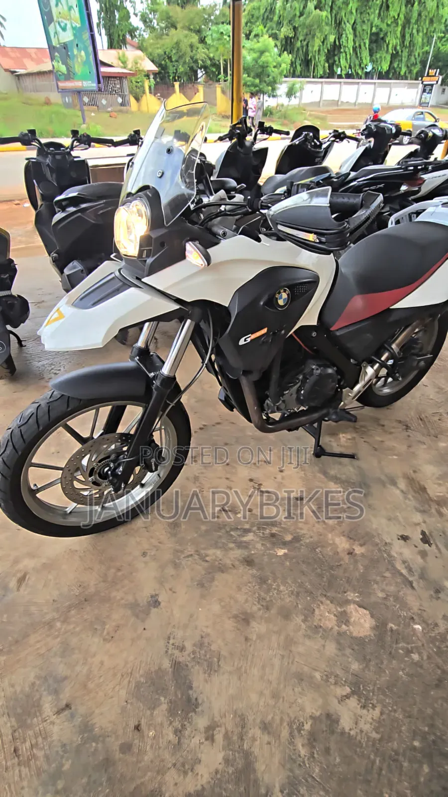 BMW F 650 GS Dakar 2018 White