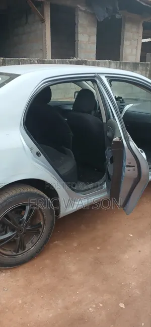 Toyota Corolla 2009 Gray