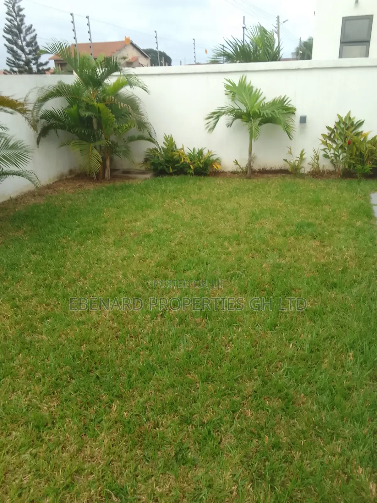 4bdrm Duplex in Ebenard Properties, Lashibi for rent