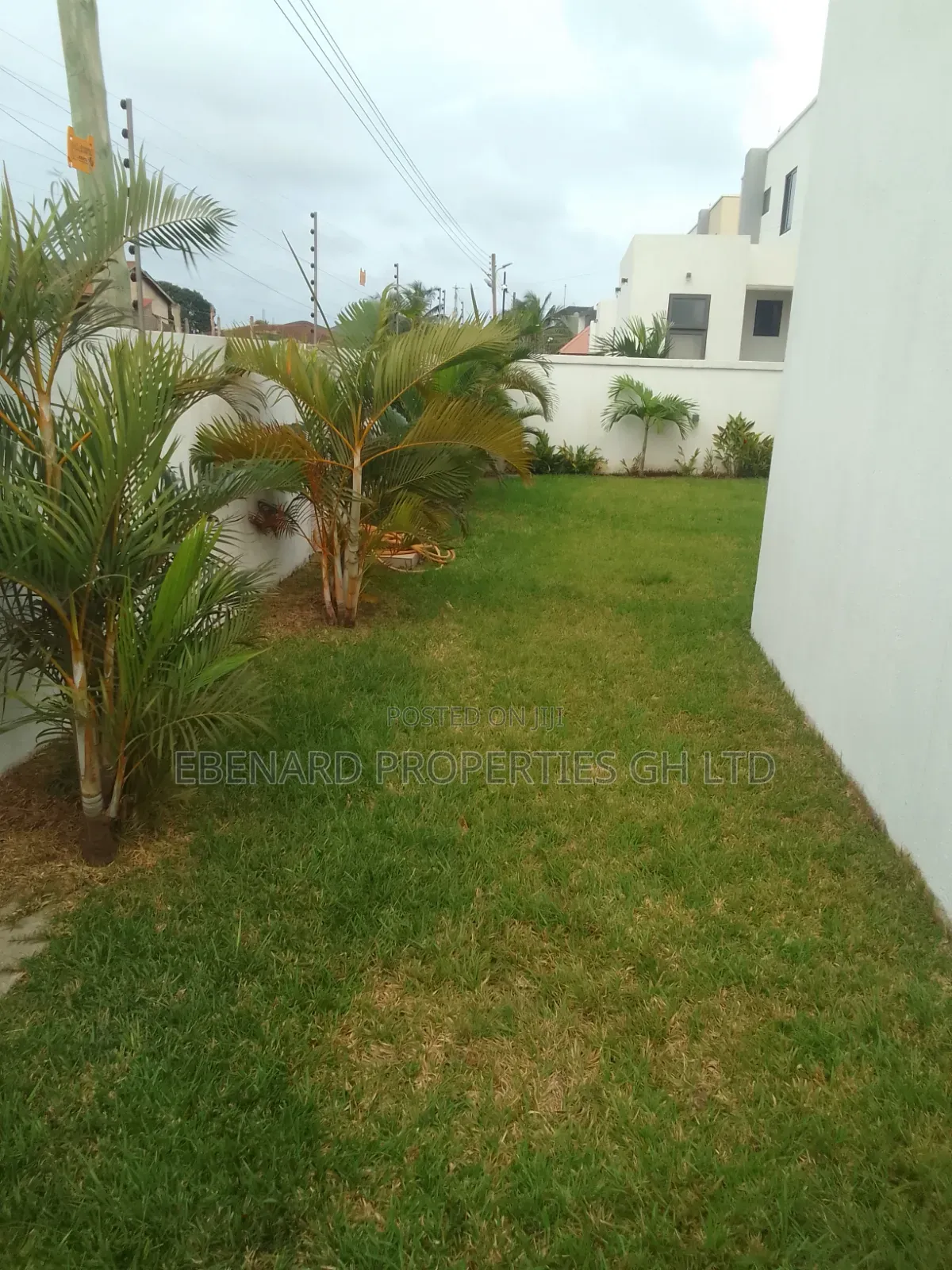 4bdrm Duplex in Ebenard Properties, Lashibi for rent