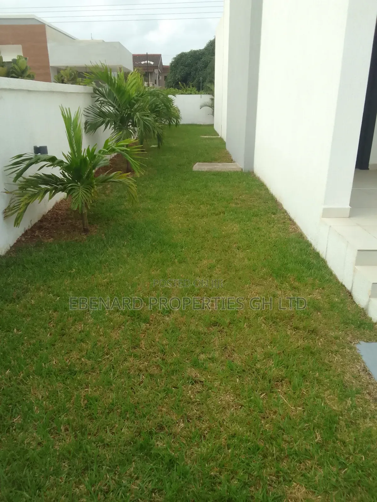 4bdrm Duplex in Ebenard Properties, Lashibi for rent