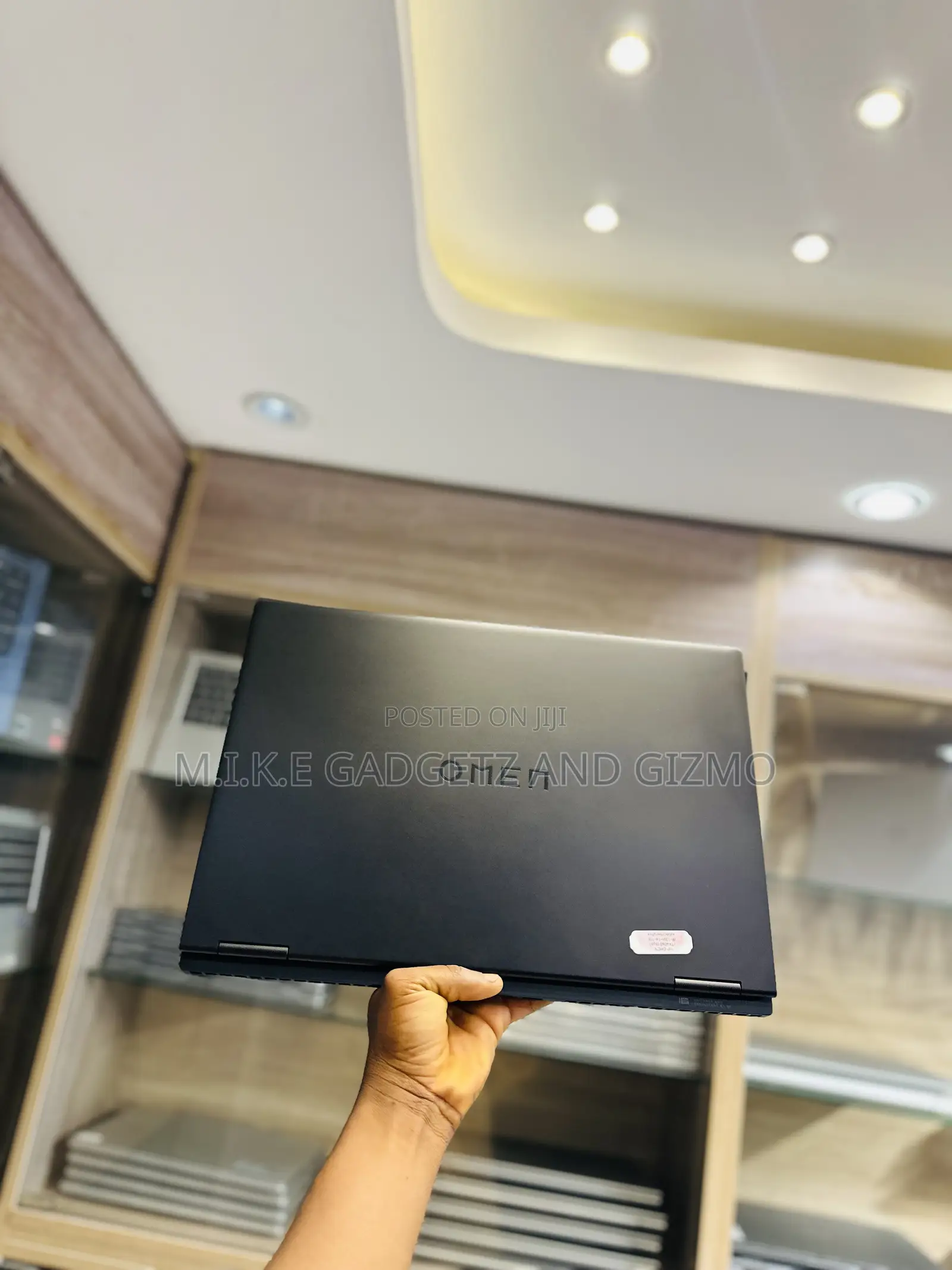 Laptop HP Omen 15-ce0xx 16GB Intel Core i9 SSD 1T