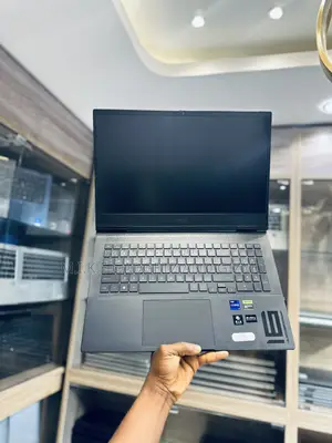 Laptop HP Omen 15-ce0xx 16GB Intel Core i9 SSD 1T