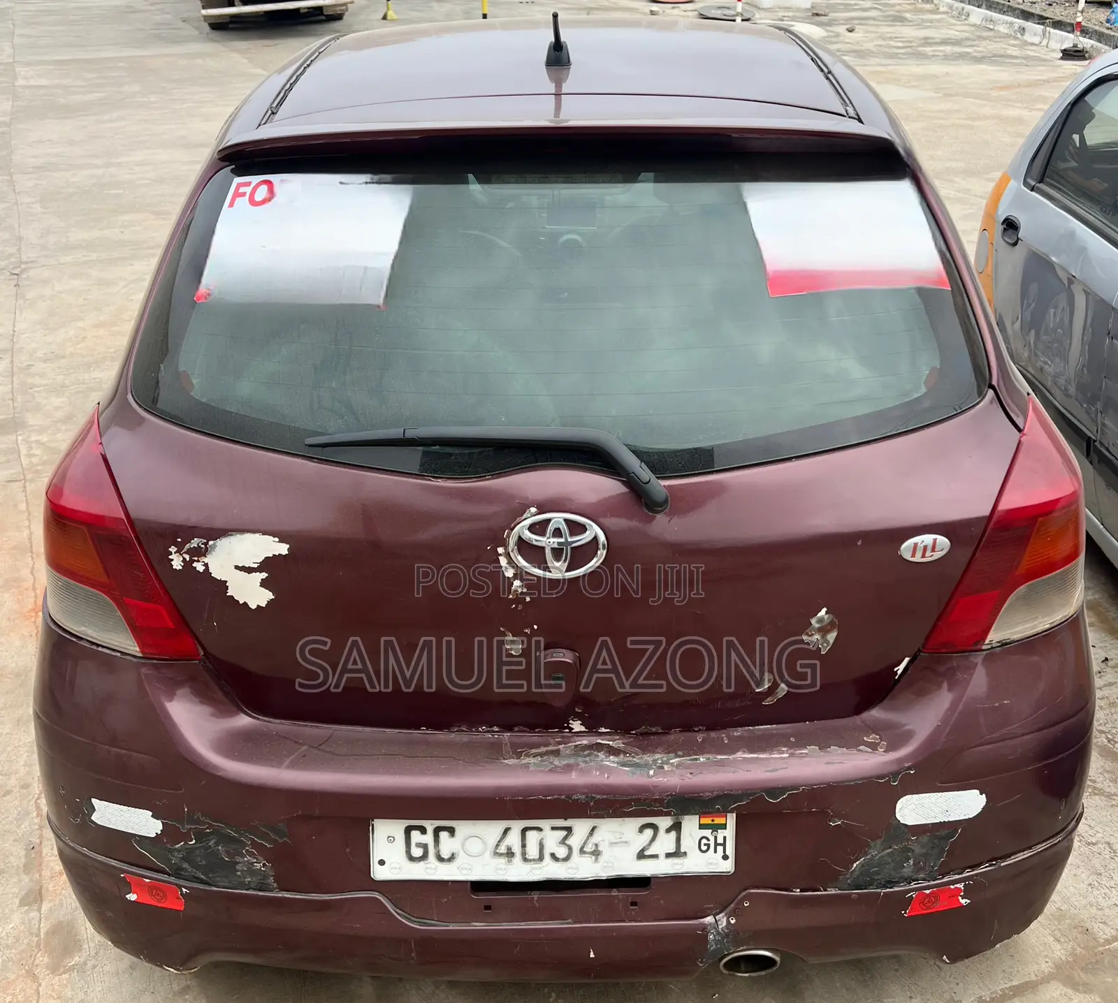 Toyota Vitz 1.3 AWD 3dr 2010 Burgundy
