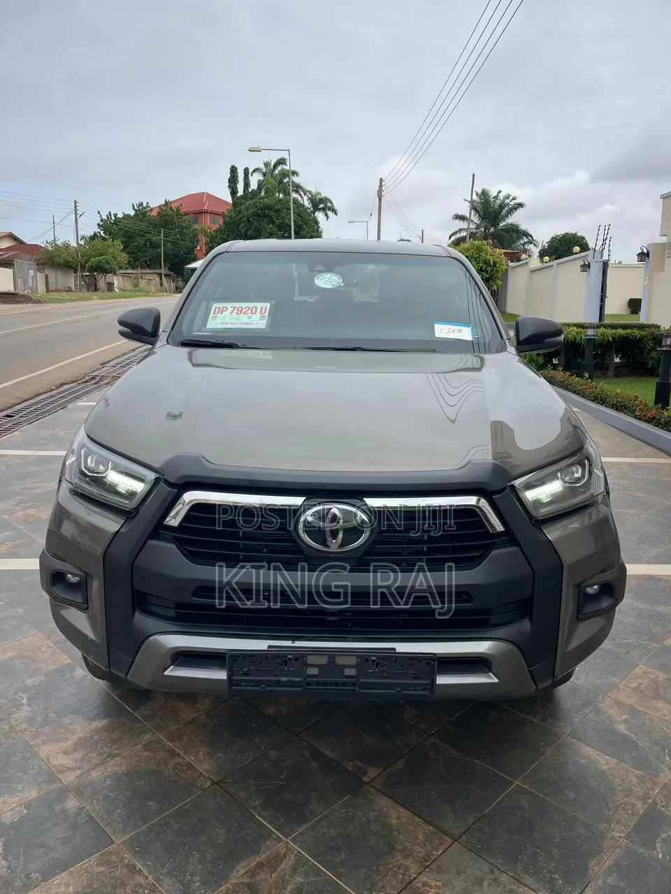 Toyota Hilux 2023 Green