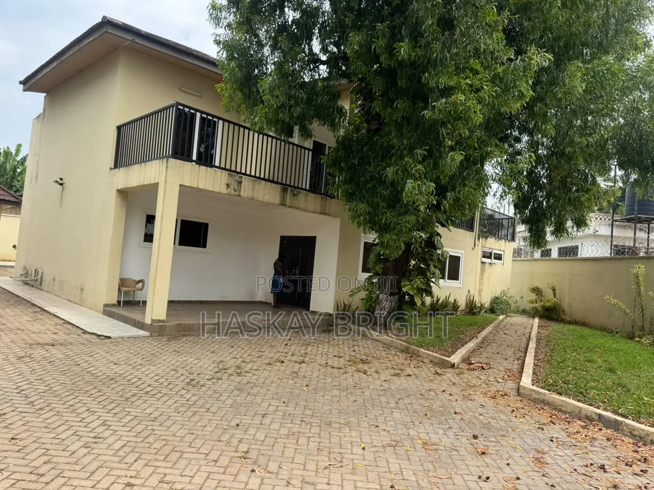 4bdrm House in Cantonments for rent