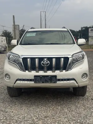 Toyota Land Cruiser Prado 4.0 Petrol TX-L 2017 White
