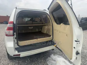 Toyota Land Cruiser Prado 4.0 Petrol TX-L 2017 White