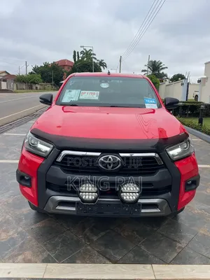 Toyota Hilux 2023 Red