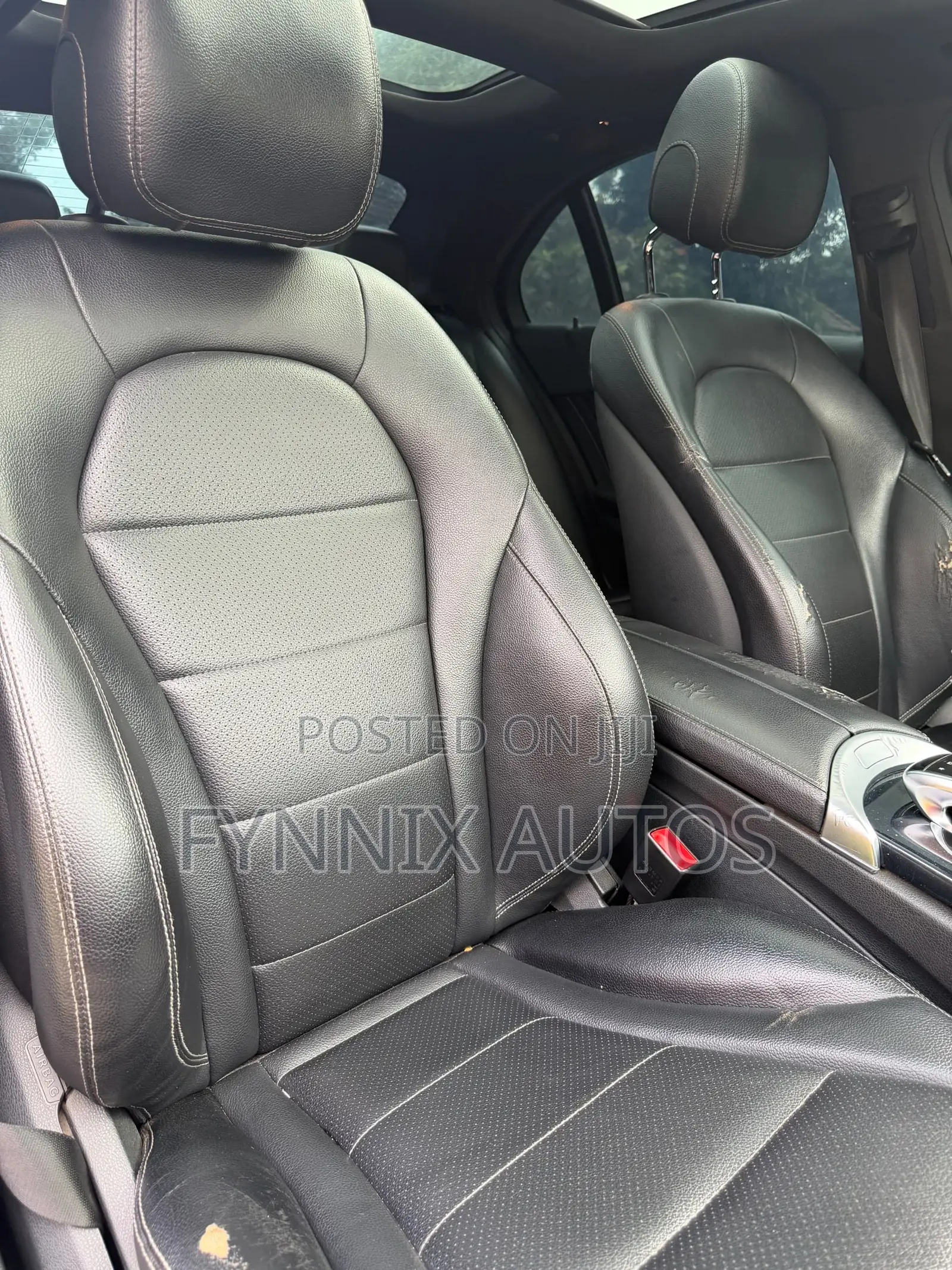 Mercedes-Benz C300 Base Sedan RWD (2.0L 4cyl 7A) 2016 Gray