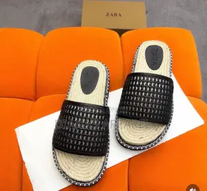 Zara Men's Slides