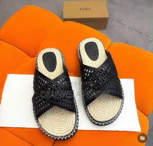 Zara Men's Slides