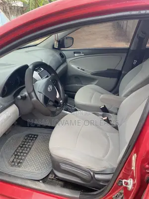 Hyundai Accent 2013 Red