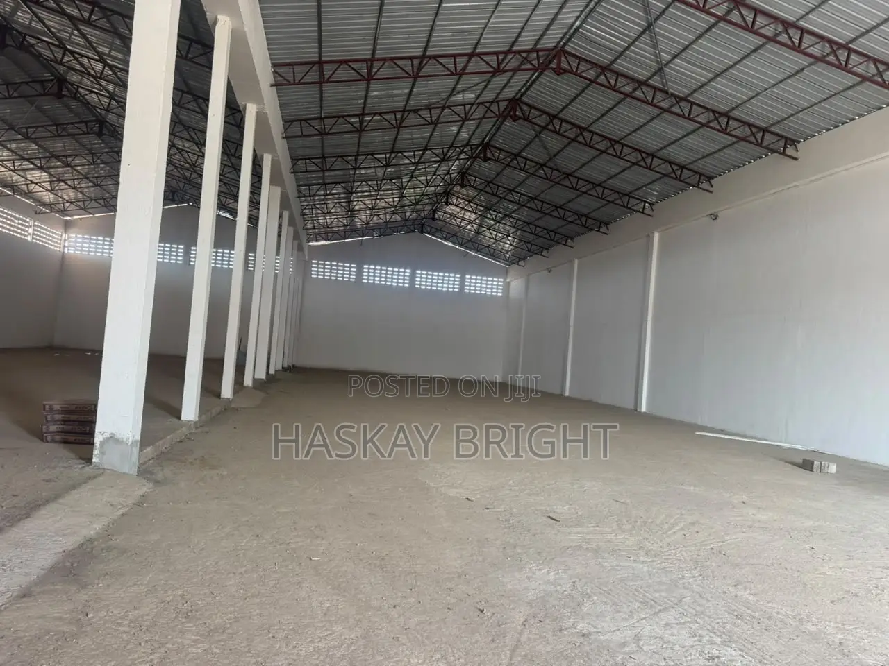 1400 SQM Warehouse for Rent at KLAGON Around Spintex