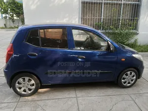 Hyundai I10 2013 Blue