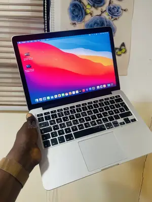Laptop Apple MacBook Pro 2015 8GB Intel Core i5 SSD 256GB