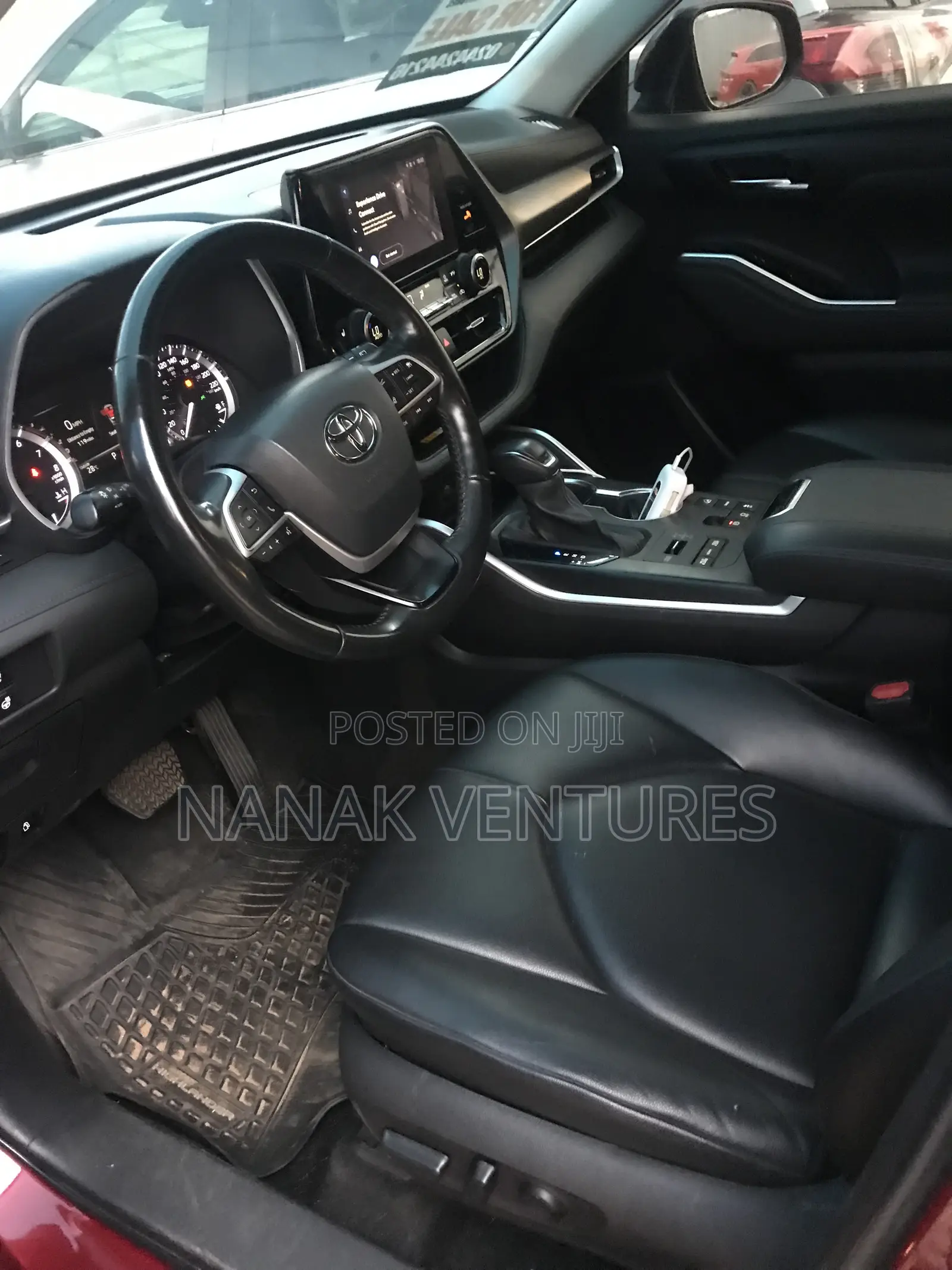 Toyota Highlander Platinum AWD 2023 Red