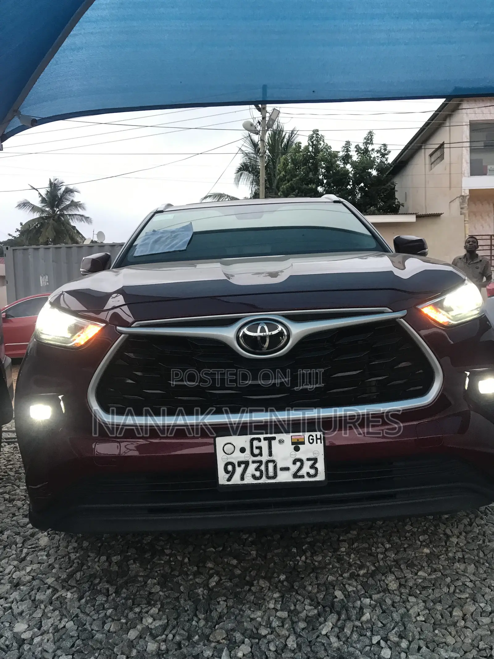 Toyota Highlander Platinum AWD 2023 Red