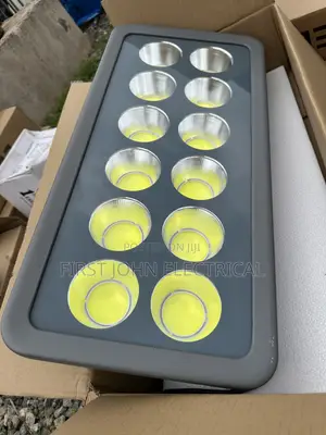 600Watt LED FLOOD LIGHT(heavy Duty)