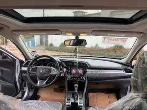 Honda Civic 2018 Silver