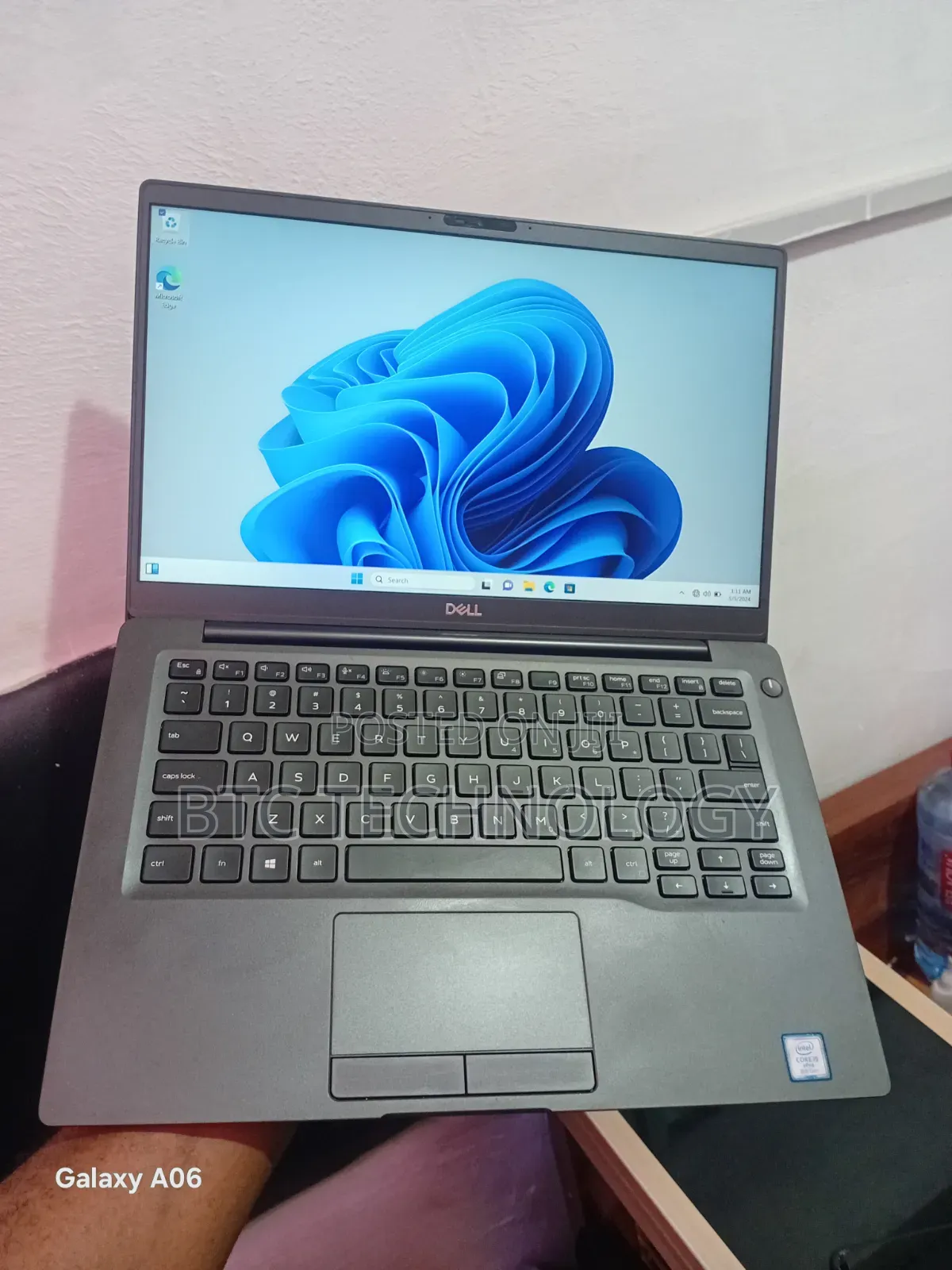 Laptop Dell Latitude 7400 8GB Intel SSD 256GB