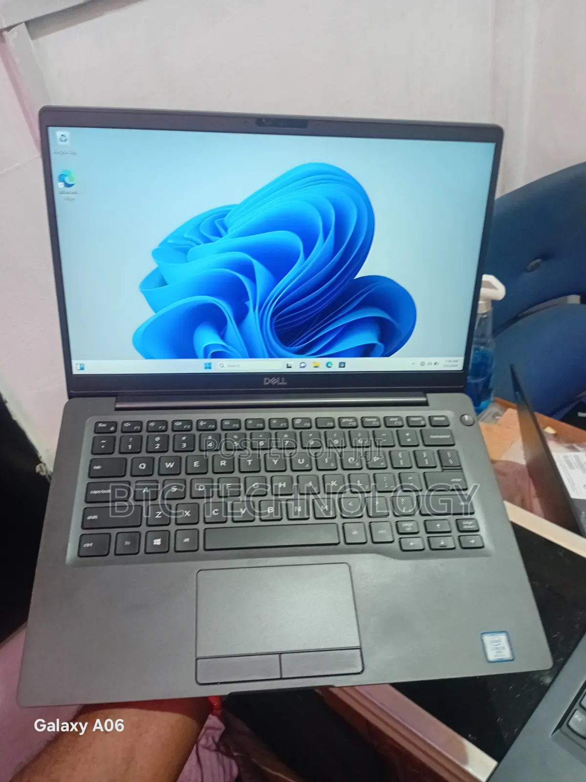Laptop Dell Latitude 7400 8GB Intel SSD 256GB