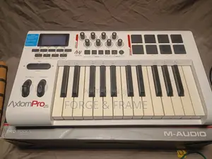 M-Audio Axiom Pro 25 Advanced USB MIDI Keyboard Controller