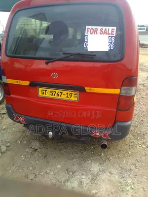 Toyota HiAce 2019 Red
