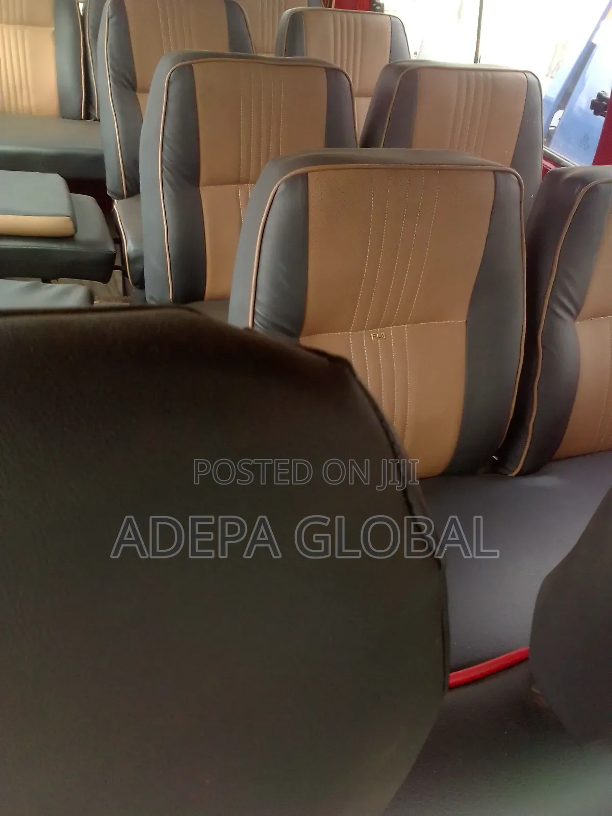 Toyota HiAce 2019 Red