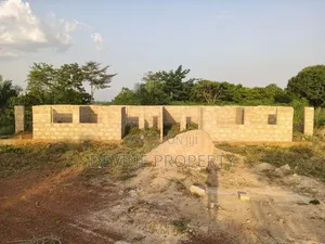 4bdrm Apartment in Sunyani Municipal for sale