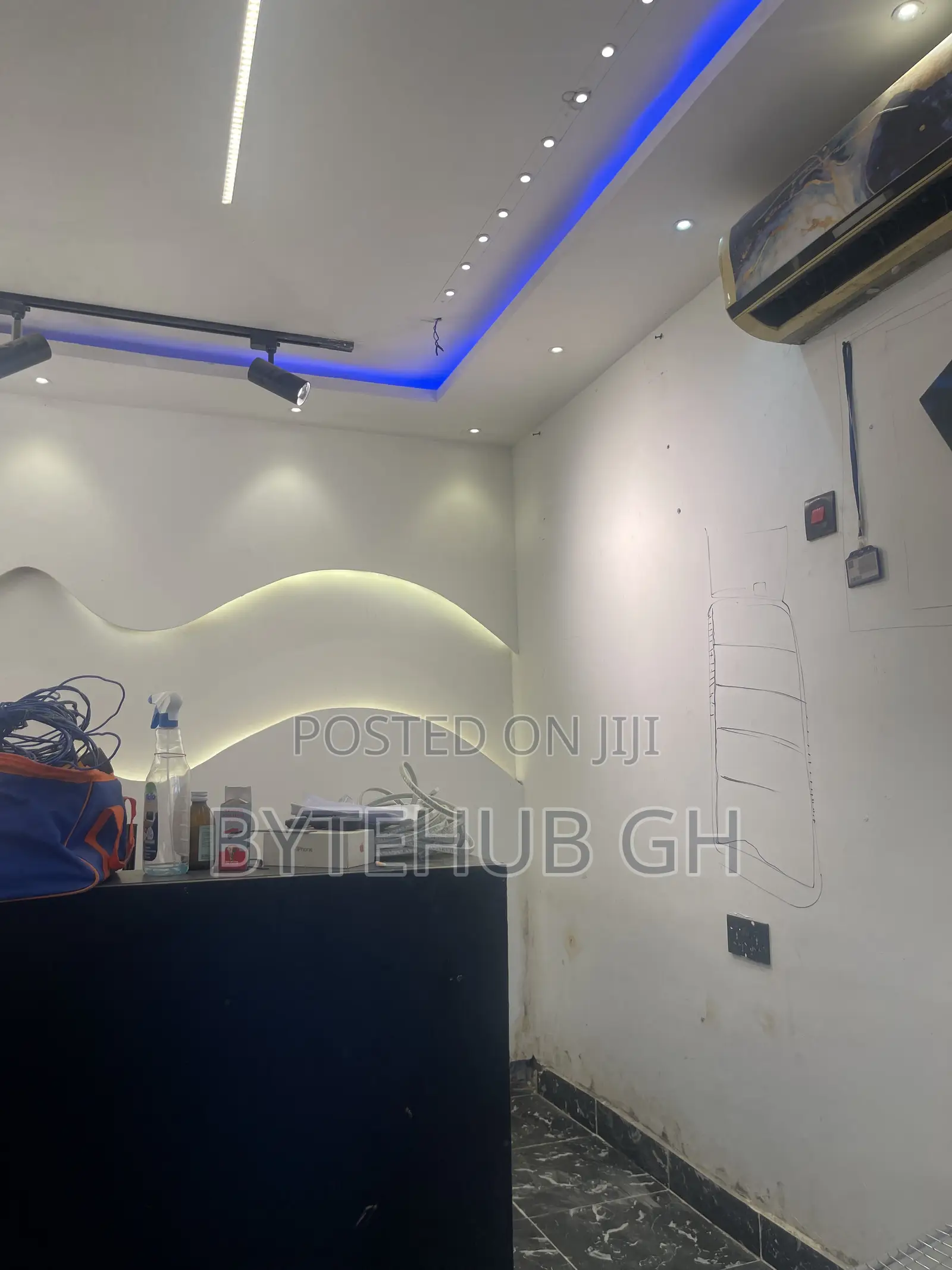2 in 1 Shop for Rent