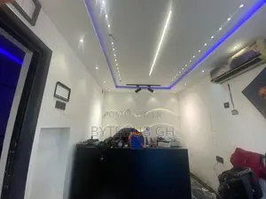 2 in 1 Shop for Rent