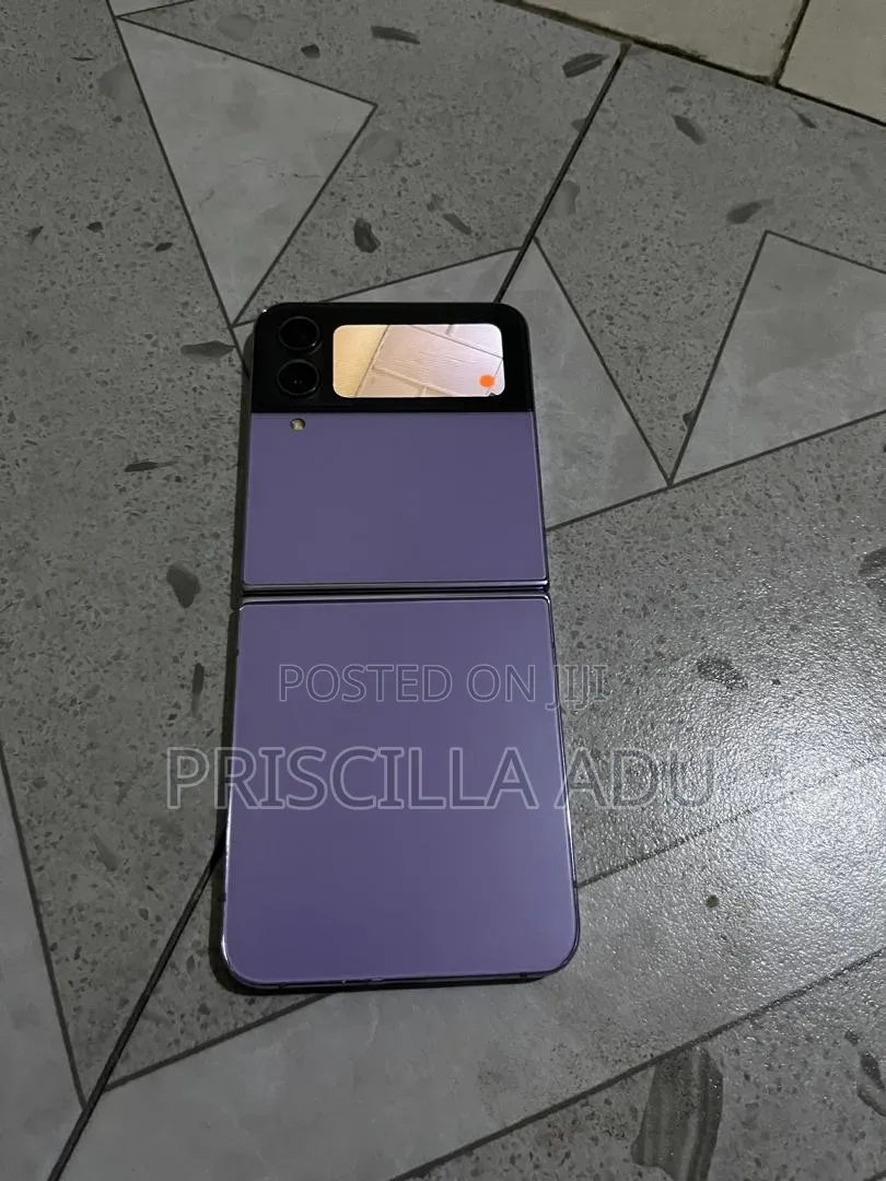 Samsung Galaxy Z Flip4 256 GB Purple