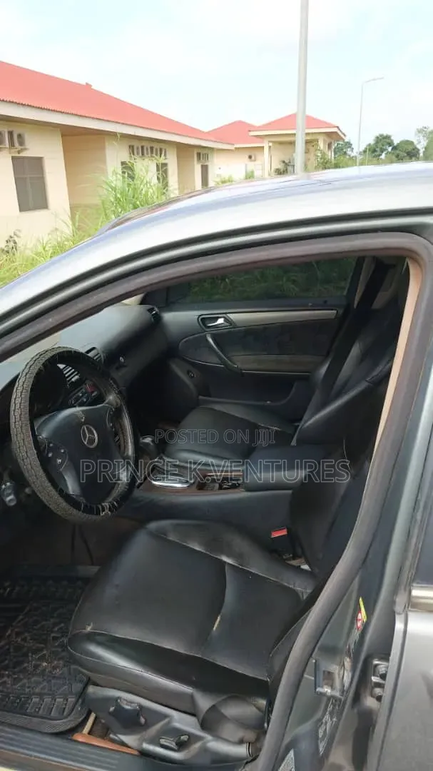 Mercedes-Benz C250 2004 Gray