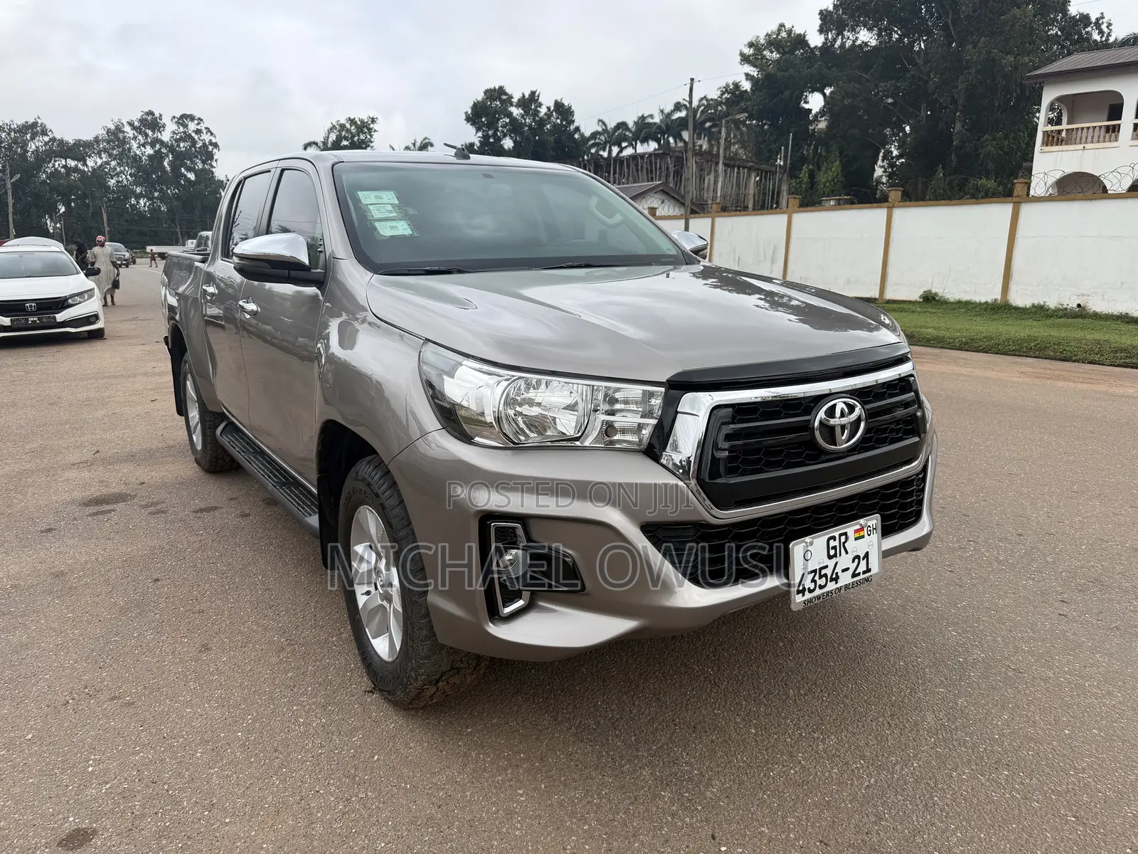 Toyota Hilux 2021 Gray