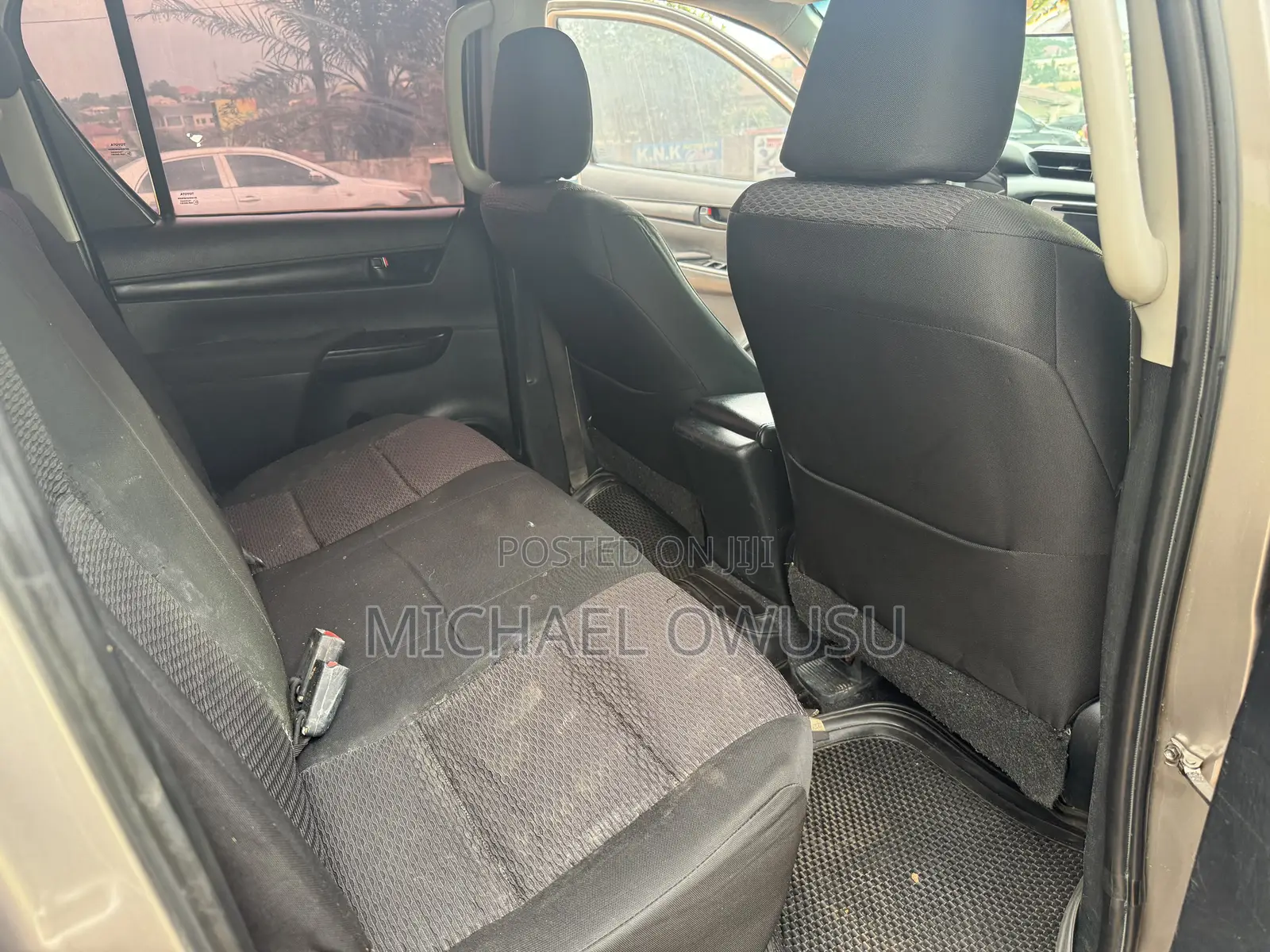Toyota Hilux 2021 Gray