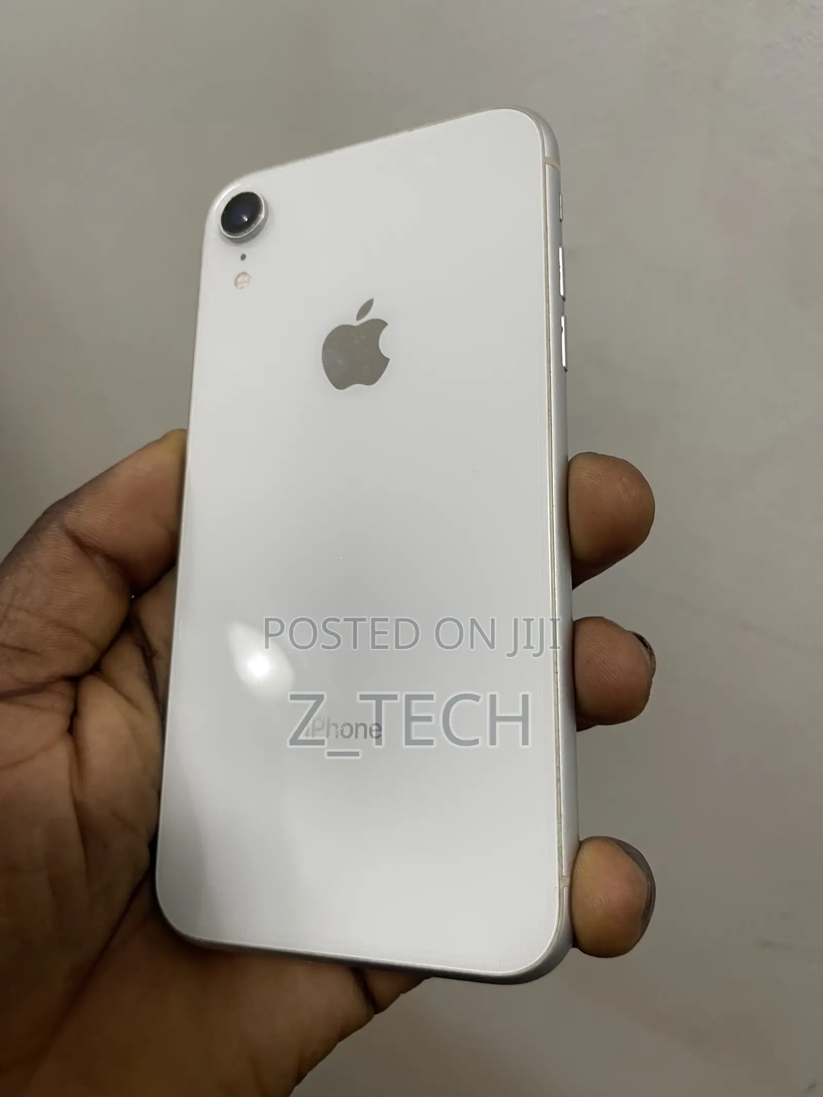 Apple iPhone XR 128 GB White