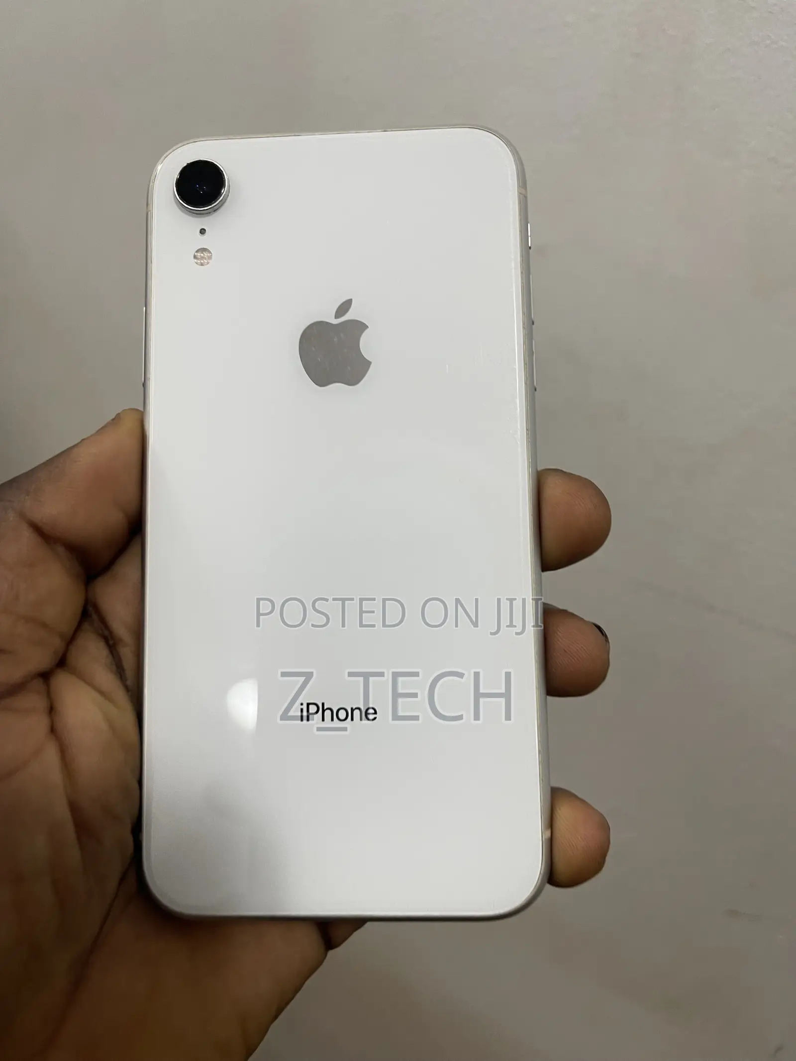 Apple iPhone XR 128 GB White