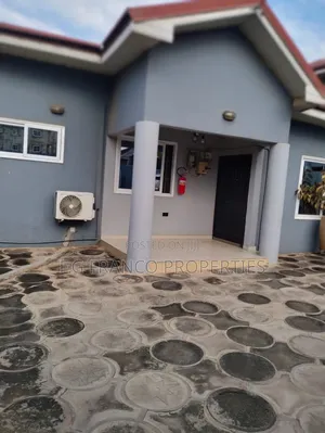Furnished 2bdrm House in Kg Franco Properties, Baatsona Total for rent