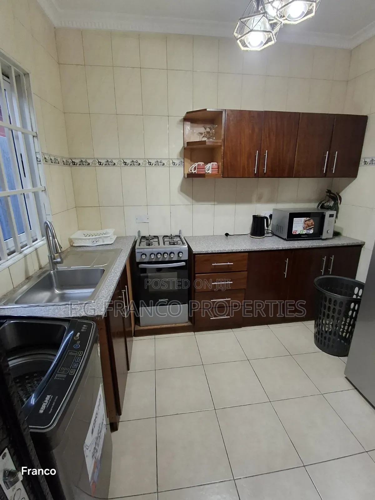 Furnished 2bdrm House in Kg Franco Properties, Baatsona Total for rent