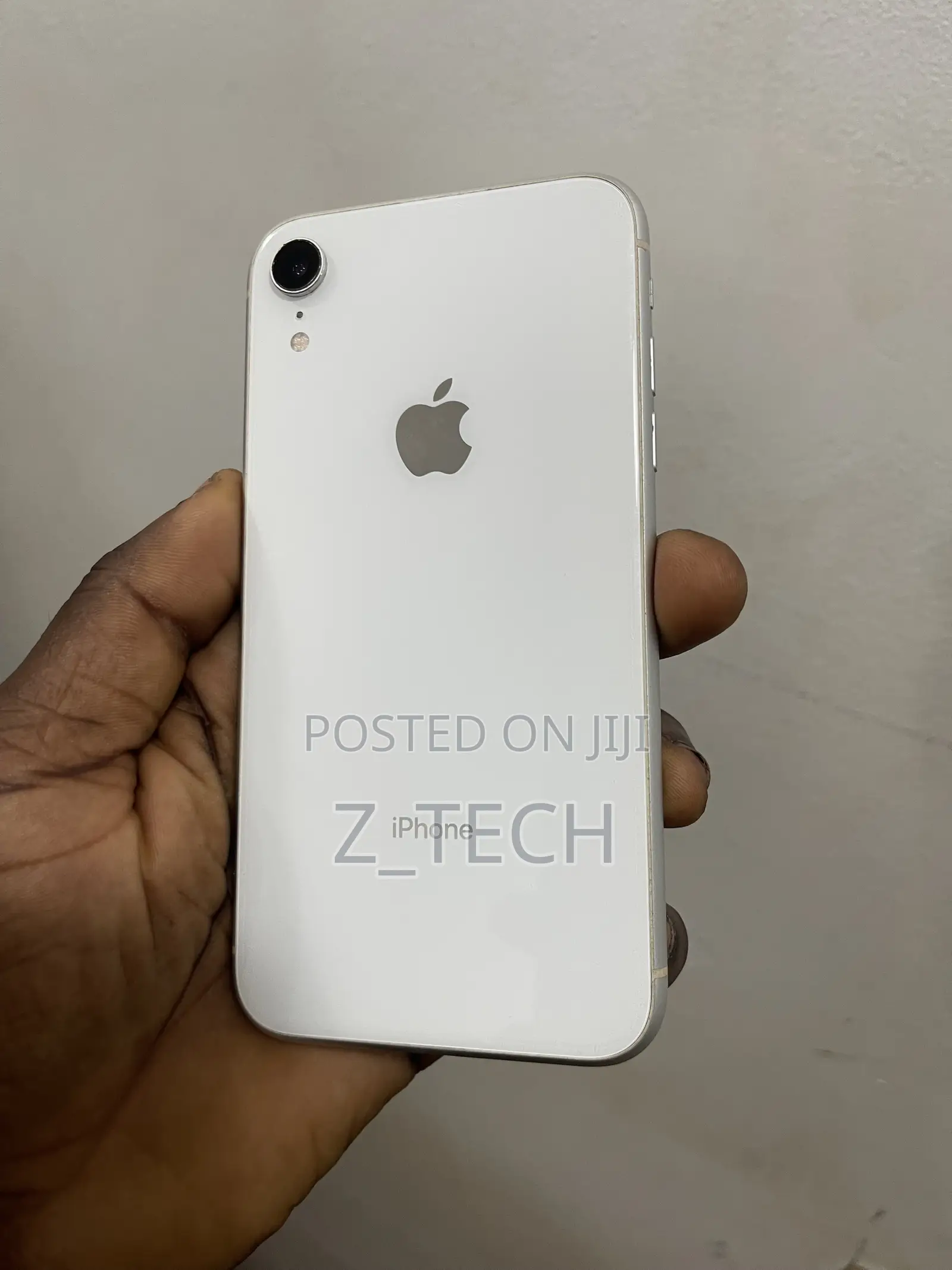 Apple iPhone XR 128 GB White