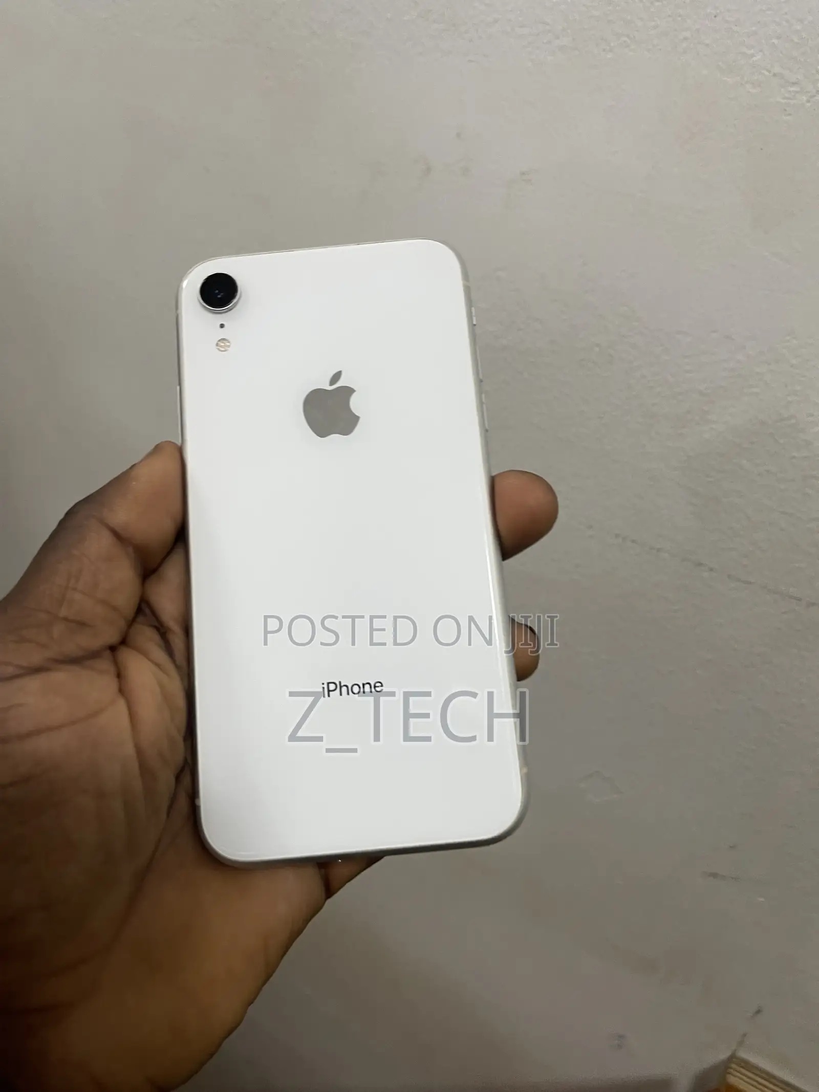 Apple iPhone XR 128 GB White