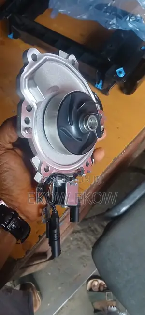 Electrical Water Pump for Range Rover Vogue 2013-17, Sport 2014-17
